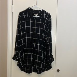 Ava & Viv tunic style flannel button down